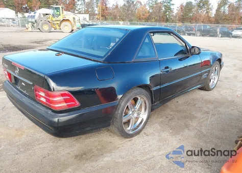 2002 Mercedes-Benz Sl 500 from USA, damaged, VIN WDBFA68F02F204928